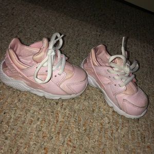 Nike Huarache Sneakers